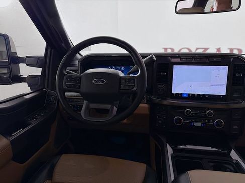 Used 2023 Ford F350 Lariat w/ Tow Technology Package AWD/4WD image 28