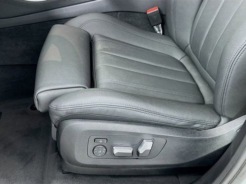 Used 2021 BMW X5 xDrive40i w/ Premium Package image 20