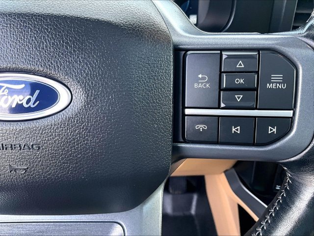 Used 2023 Ford F350 Lariat w/ Sport Appearance Package AWD/4WD image 25