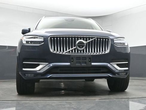 Used 2023 Volvo XC90 B6 Ultimate w/ Protection Package AWD/4WD image 11
