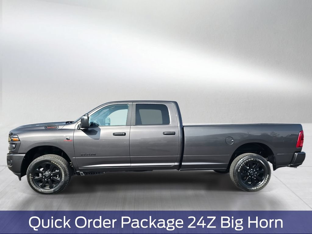 Used 2025 RAM 3500 Big Horn AWD/4WD image 3