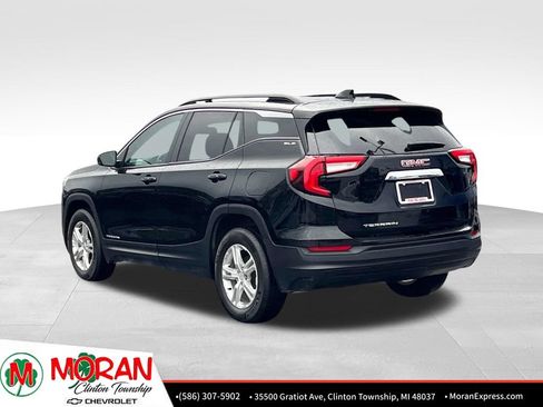 Certified 2023 GMC Terrain SLE w/ Driver Convenience Package FWD image 4