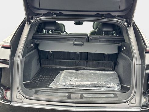 Certified 2024 Cadillac Lyriq Luxury w/ LPO, Floor Liner Package image 17