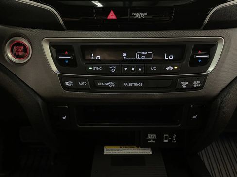 Used 2023 Honda Ridgeline RTL-E image 32
