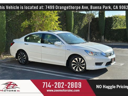 Used 2015 Honda Accord Touring image 1
