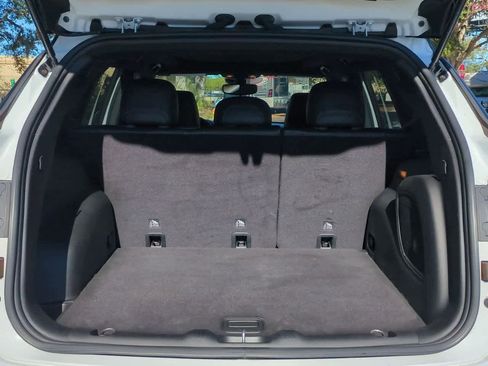 Certified 2022 Jeep Compass Altitude w/ Sun and Sound Group image 35