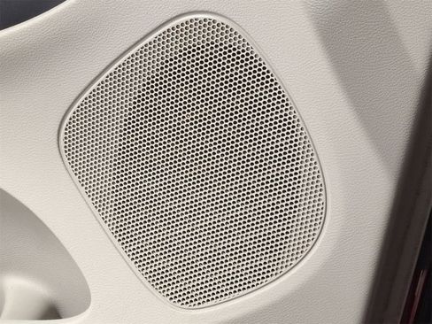 Used 2012 Chrysler Town & Country Touring w/ Entertainment Group #1 image 30