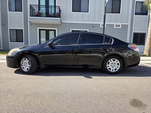 Used 2012 Nissan Altima 2.5 S FWD image 10