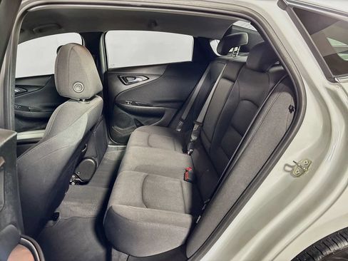 Used 2023 Chevrolet Malibu LT FWD image 19