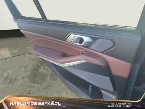 Used 2021 BMW X5 M50i w/ Parking Assistance Package image 29