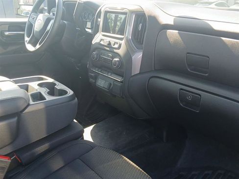 Used 2025 Chevrolet Silverado 3500 W/T AWD/4WD image 9