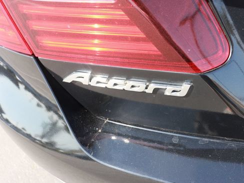 Used 2016 Honda Accord Sport image 6