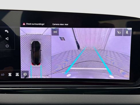 Used 2025 Audi A5 2.0T Premium image 16