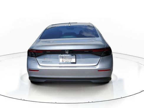 Used 2024 Honda Accord EX image 5