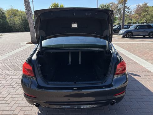 Used 2020 BMW 530i xDrive image 32
