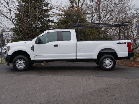 Used 2019 Ford F350 XL image 12