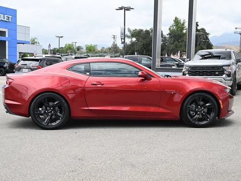 Used 2021 Chevrolet Camaro LT RWD image 3