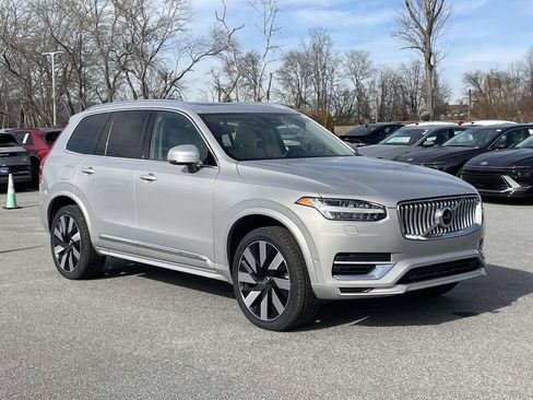 Used 2023 Volvo XC90 T8 Plus w/ Protection Package image 1