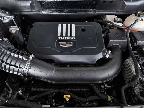 Used 2025 Cadillac XT5 Luxury w/ LPO, Floor Liner Package FWD image 22