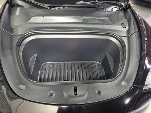 Used 2022 Tesla Model Y Performance AWD/4WD image 16