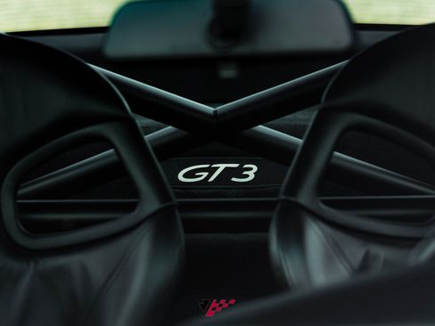 Used 2004 Porsche 911 GT3 image 24