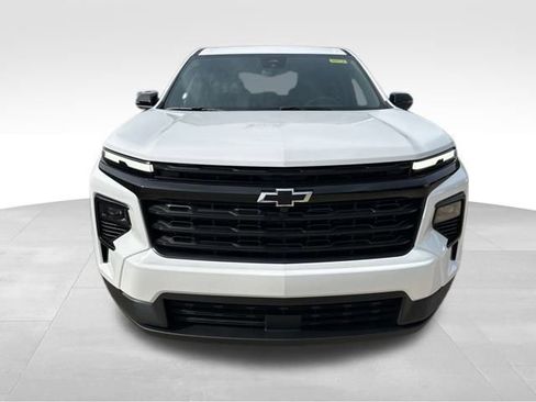 New 2026 Chevrolet Traverse LT w/ Midnight/Sport Edition image 8