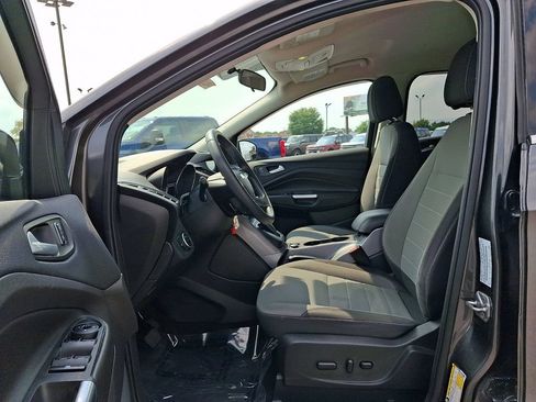 Used 2016 Ford Escape SE w/ Equipment Group 201A AWD/4WD image 13