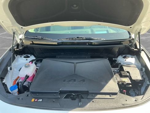 Used 2023 Kia Niro Wave w/ Wave Preserve Package FWD image 18