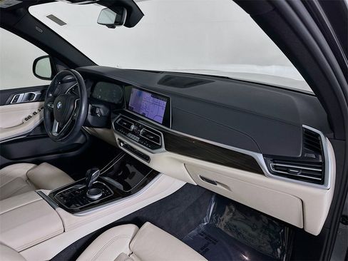 Used 2020 BMW X5 xDrive40i w/ Premium Package image 30