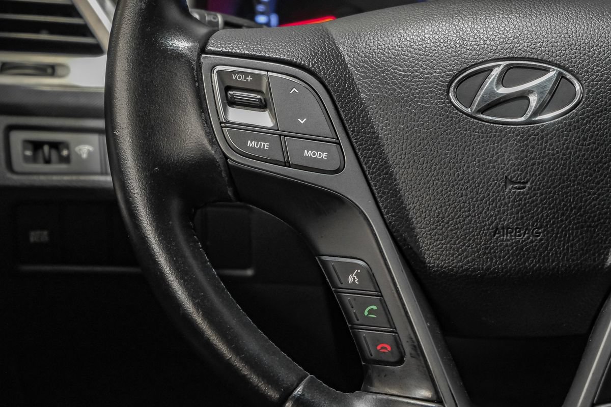 Used 2014 Hyundai Santa Fe Sport w/ Popular Equipment Package 02 FWD image 16