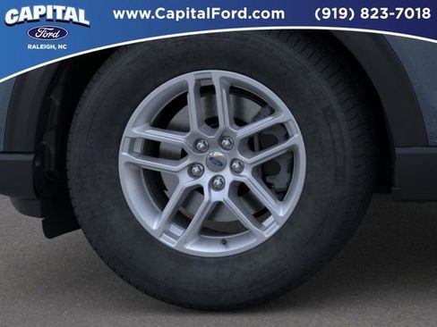 New 2026 Ford Explorer Active RWD image 19