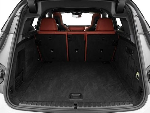 Used 2023 BMW iX xDrive50 image 5