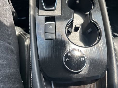 Used 2021 Nissan Rogue SL AWD/4WD image 65