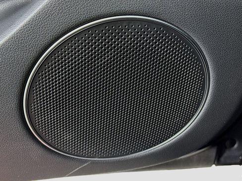 Used 2025 Genesis G80 3.5T Sport Prestige image 19