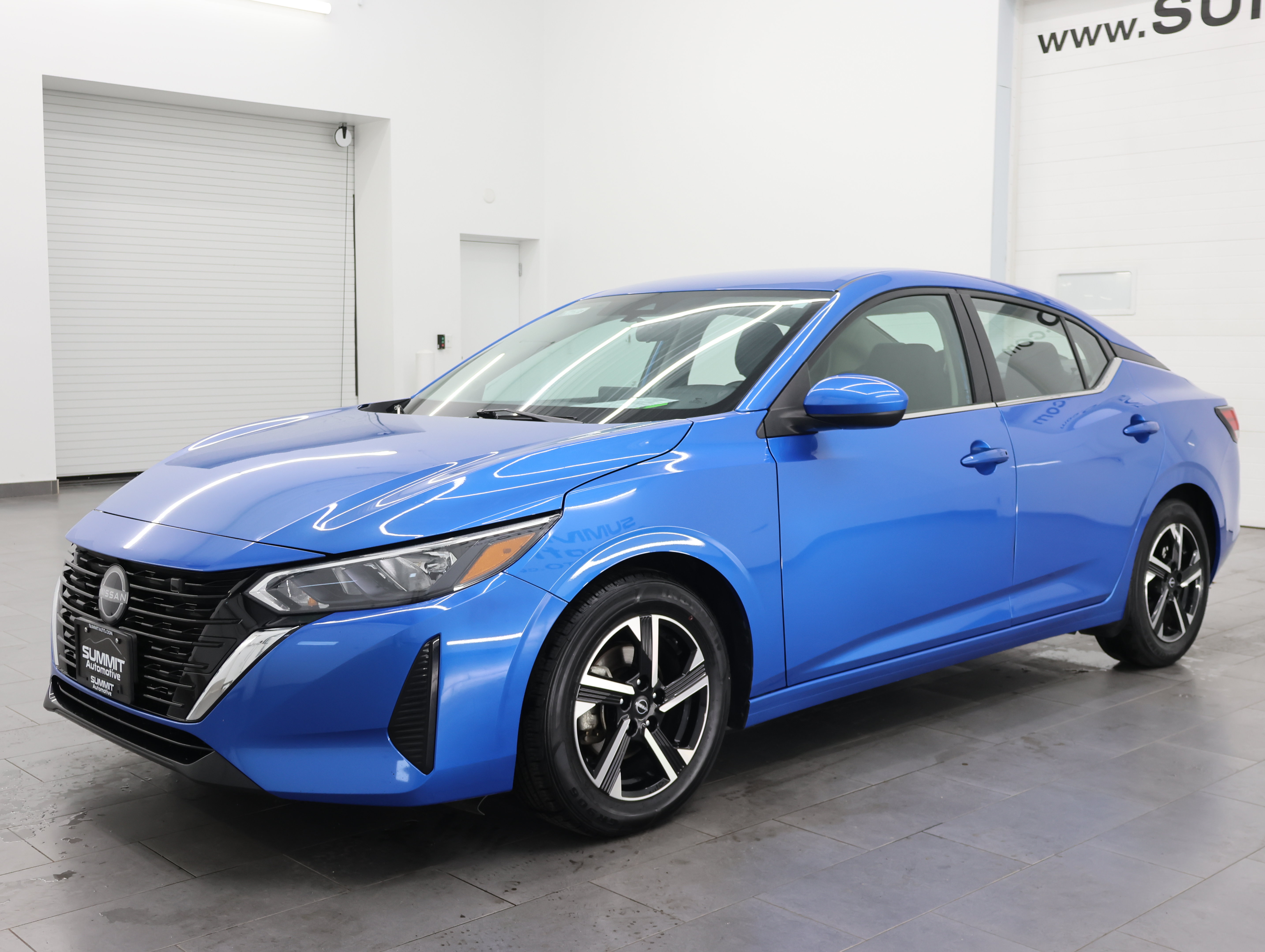 Used 2024 Nissan Sentra SV FWD image 7