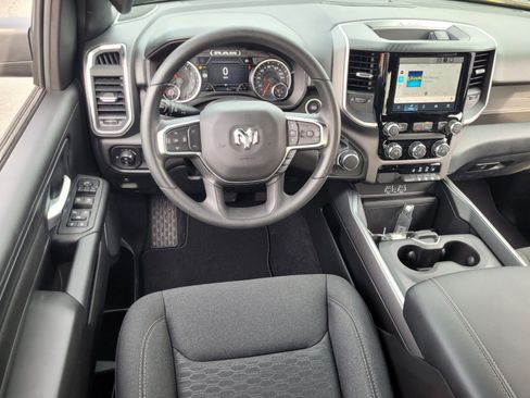 New 2026 RAM 1500 Express image 4