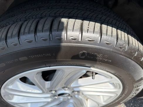 Certified 2023 Lincoln Corsair FWD image 30