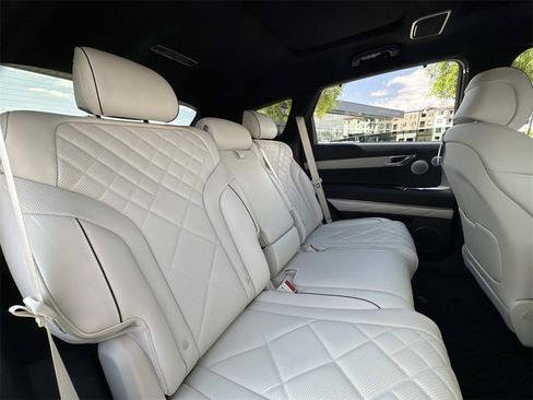 Used 2026 Genesis GV80 3.5T Prestige image 28