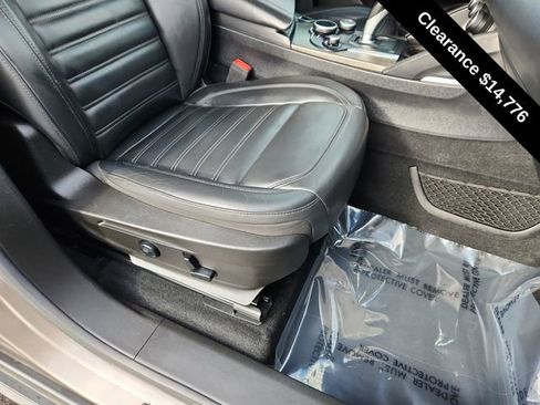 Used 2019 Alfa Romeo Stelvio Ti Lusso w/ Quick Order Package 22X Lusso image 21