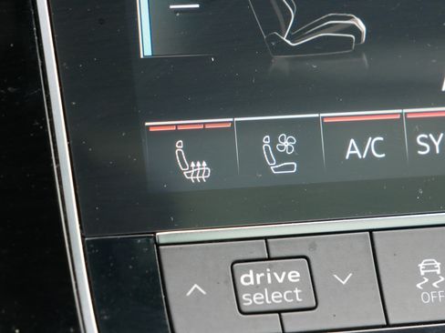 Used 2023 Audi Q7 2.0T Premium Plus image 22