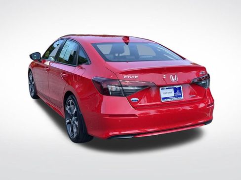 Certified 2025 Honda Civic Sport Touring image 4