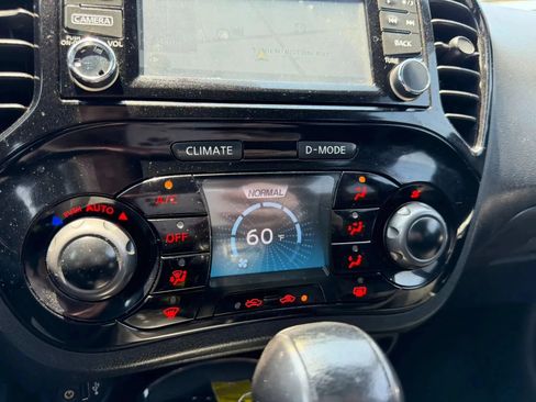 Used 2014 Nissan Juke NISMO w/ Navigation Package AWD/4WD image 19