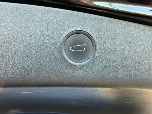 Used 2022 Tesla Model 3 Long Range image 24