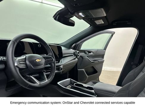 Used 2025 Chevrolet Equinox LT FWD image 33