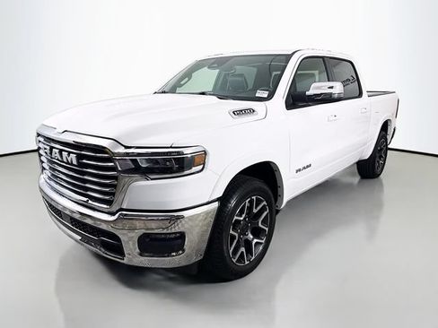 Used 2026 RAM 1500 Laramie AWD/4WD image 3