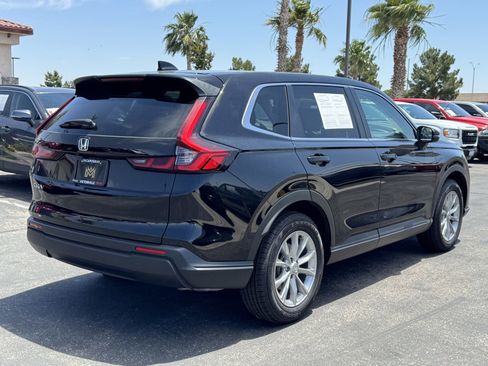 Used 2025 Honda CR-V EX image 6