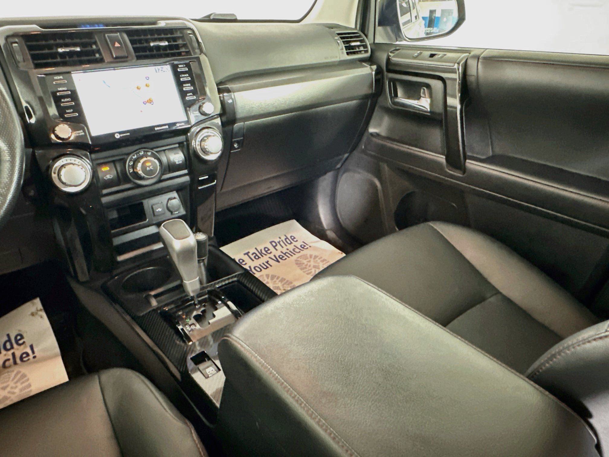 Used 2023 Toyota 4Runner TRD Off-Road Premium w/ Moonroof Package AWD/4WD image 23