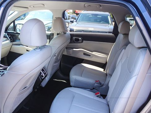 Used 2023 Kia Sorento EX FWD image 23