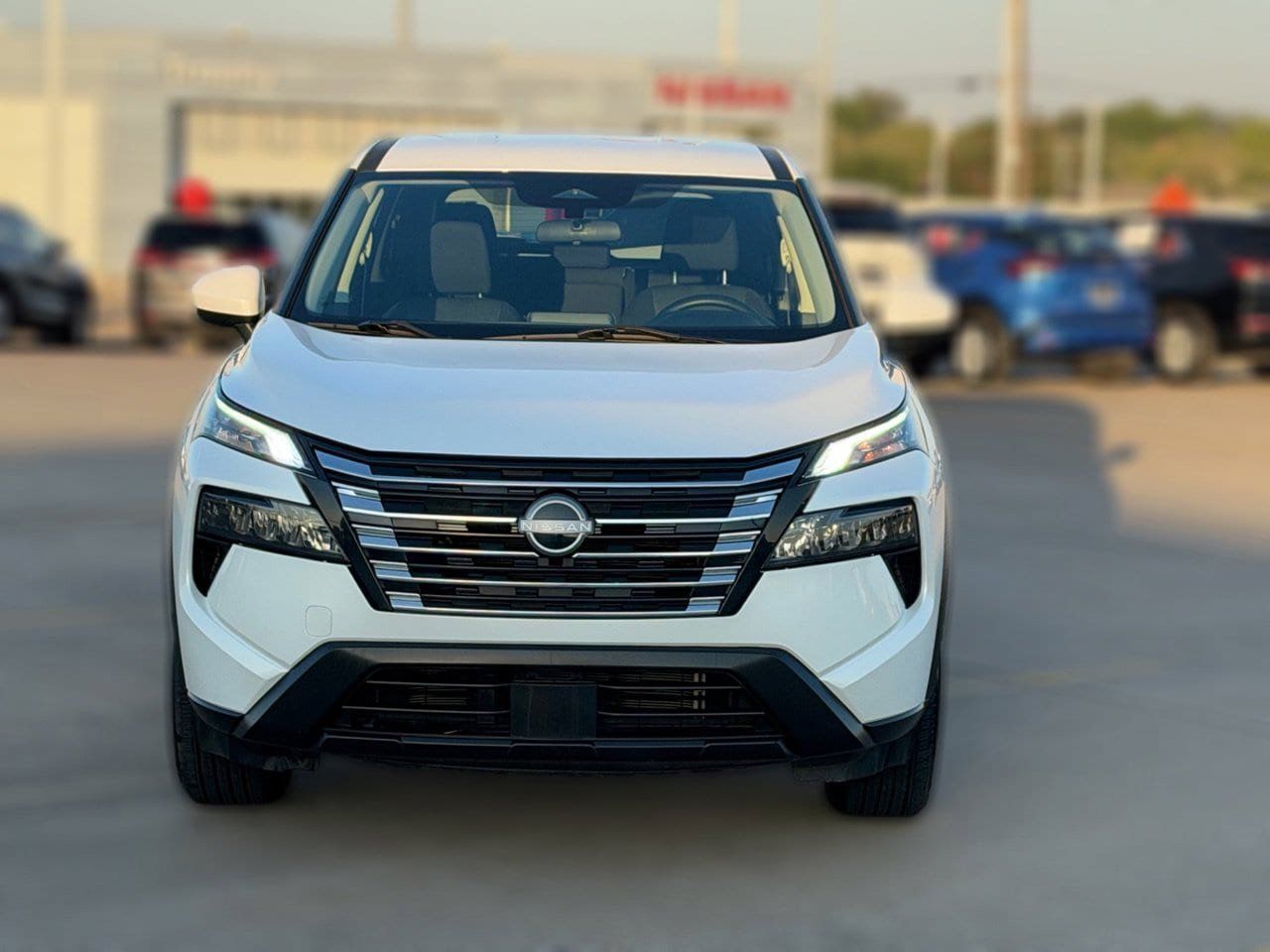 Certified 2024 Nissan Rogue SV FWD image 3