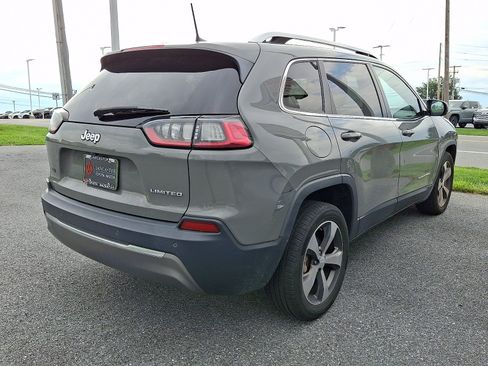 Used 2020 Jeep Cherokee Limited FWD image 4